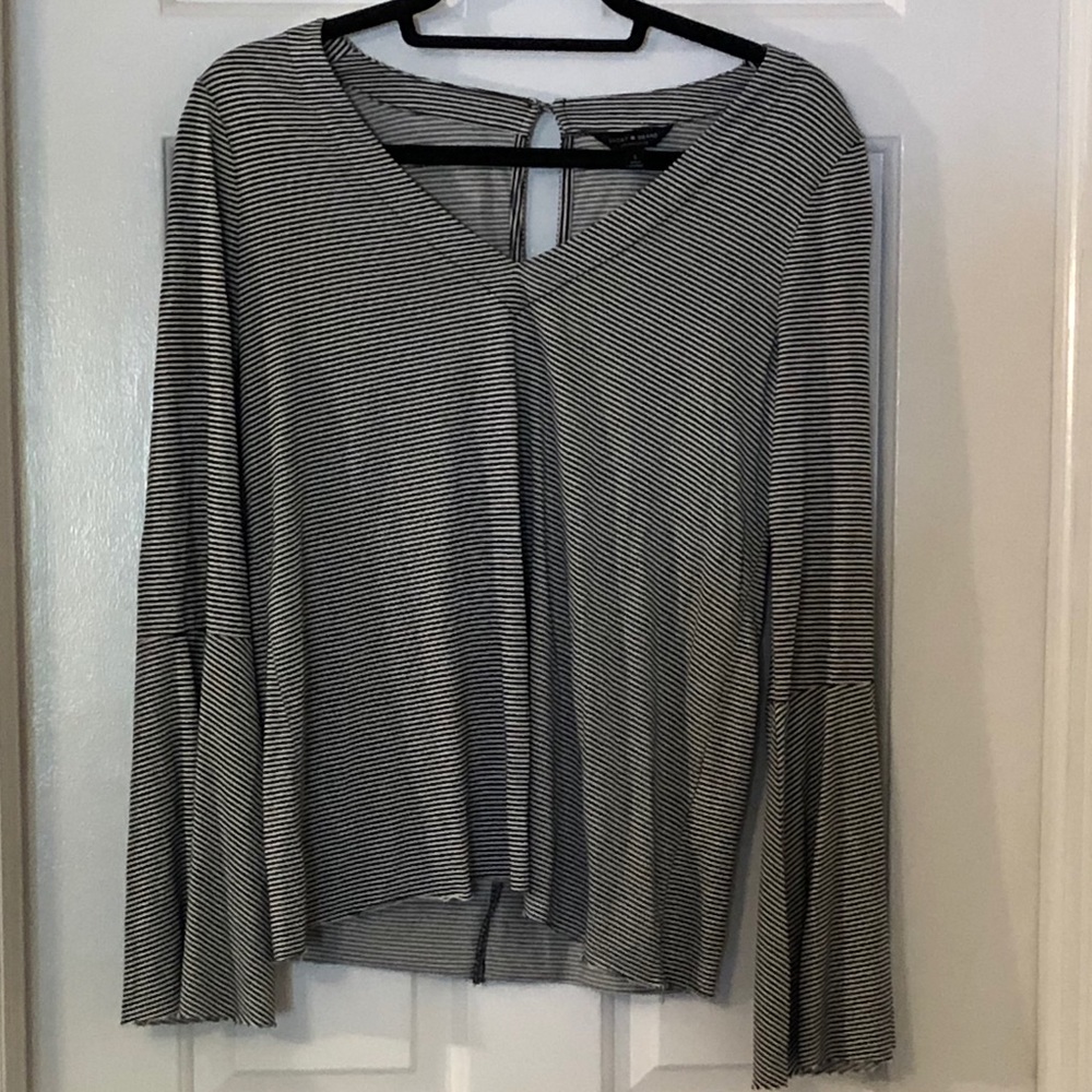Lucky brand bell sleeve shirt